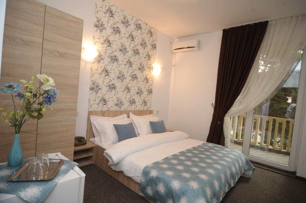 Hotel PINGUIN  - Eforie Nord