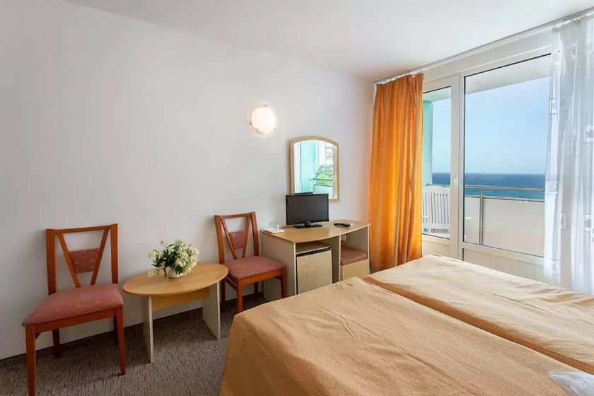 Hotel Balada CMP - Saturn