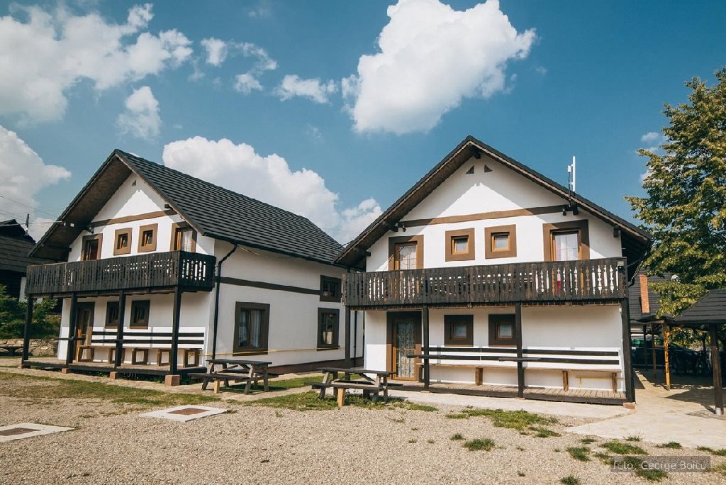 Hotel Pensiunea La Roata - Gura Humorului