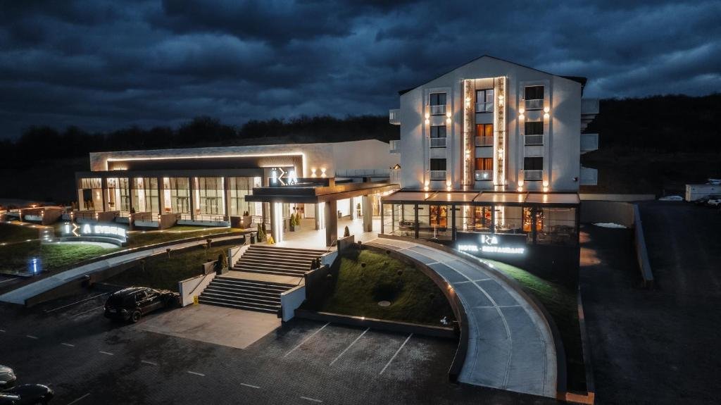 Hotel . Hotel IZA - Sighetu Marmatiei