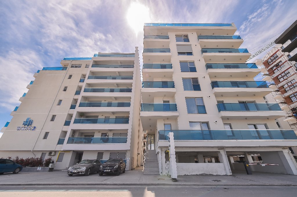 Hotel WAVE 2 PROMENADA APARTMENTS. - Mamaia