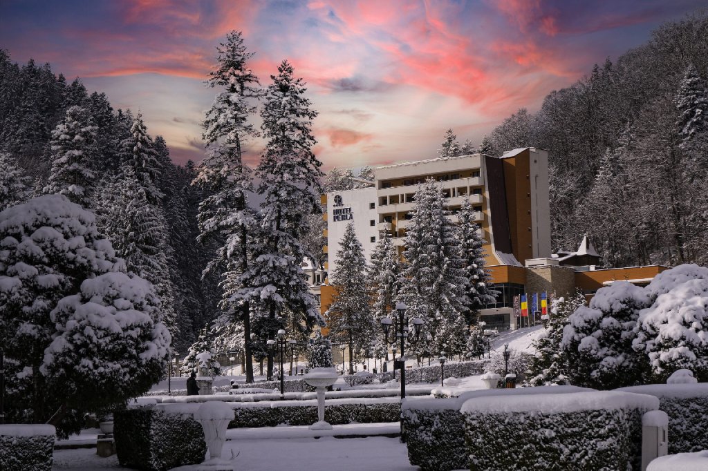 Hotel HOTEL PERLA - Slanic-Moldova