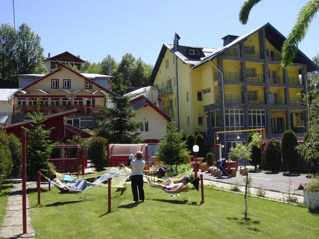 Hotel Complex Mona - Busteni